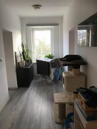 Vorzimmer Ri. SZ + Kinderzimmer